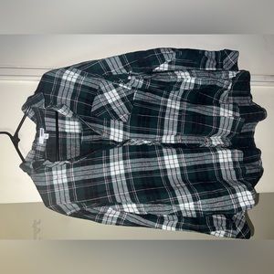 Sonoma XL green plaid top.